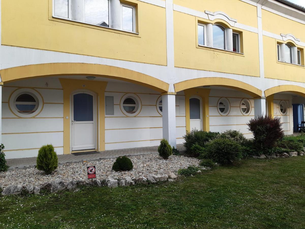 Thermal Garden Mosonmagyaróvár Zewnętrze zdjęcie