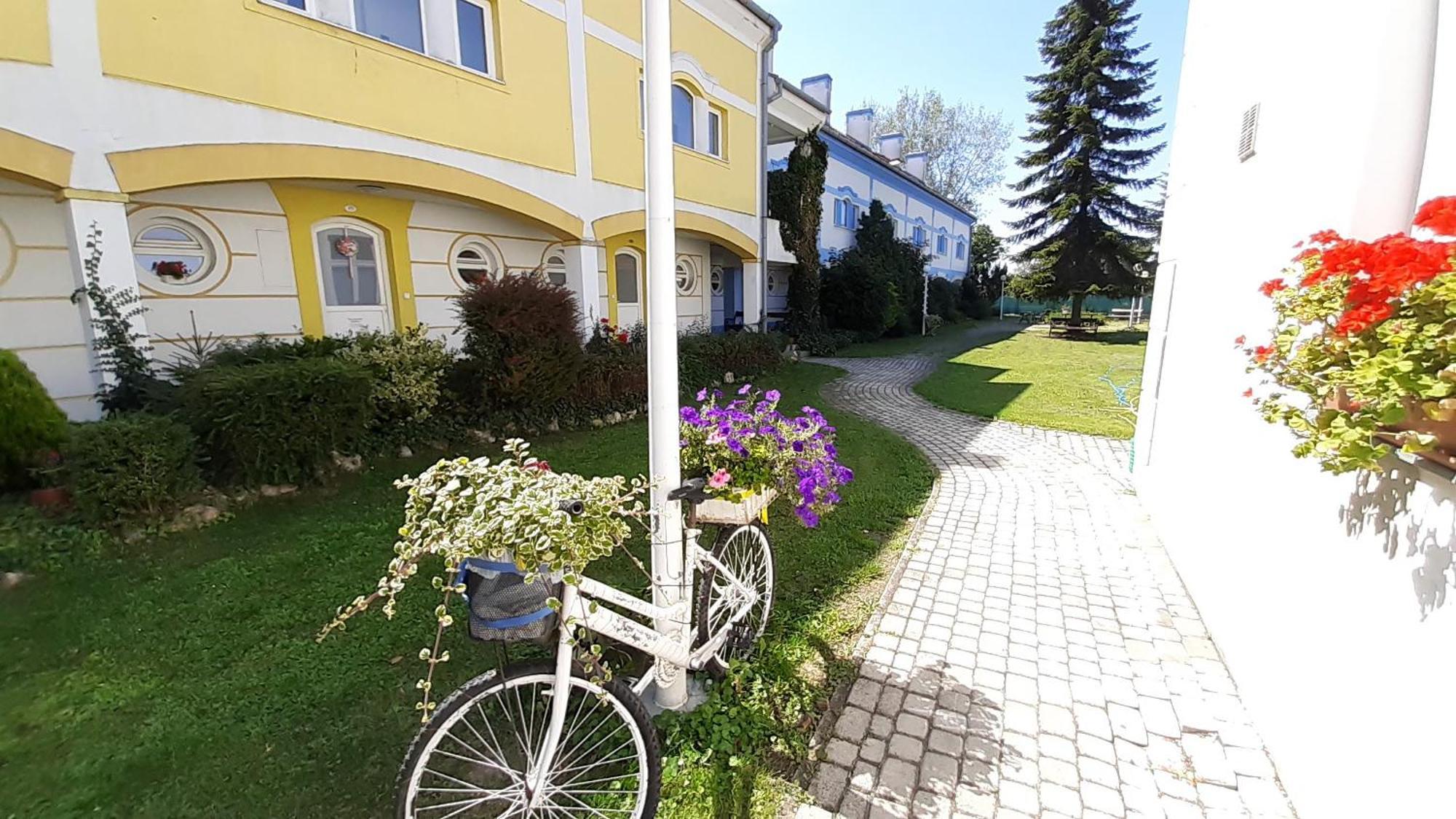 Thermal Garden Mosonmagyaróvár Zewnętrze zdjęcie